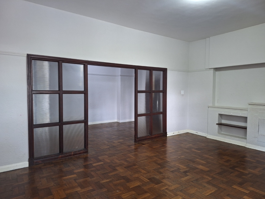To Let 3 Bedroom Property for Rent in Kenilworth Western Cape